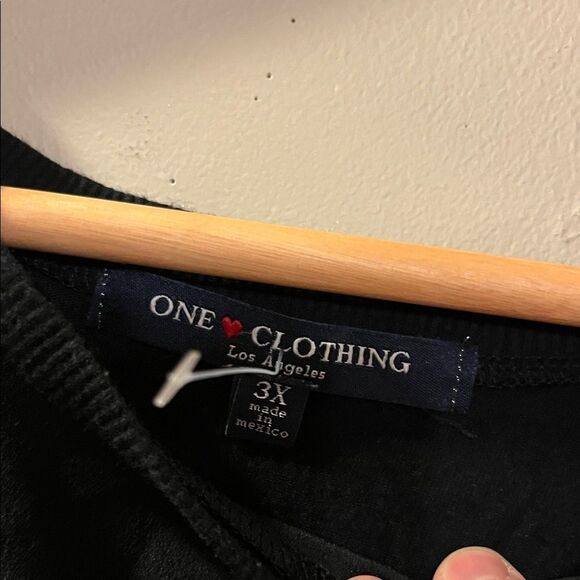 Positive Vibes Black Muscle Tee - Picture 2 of 9